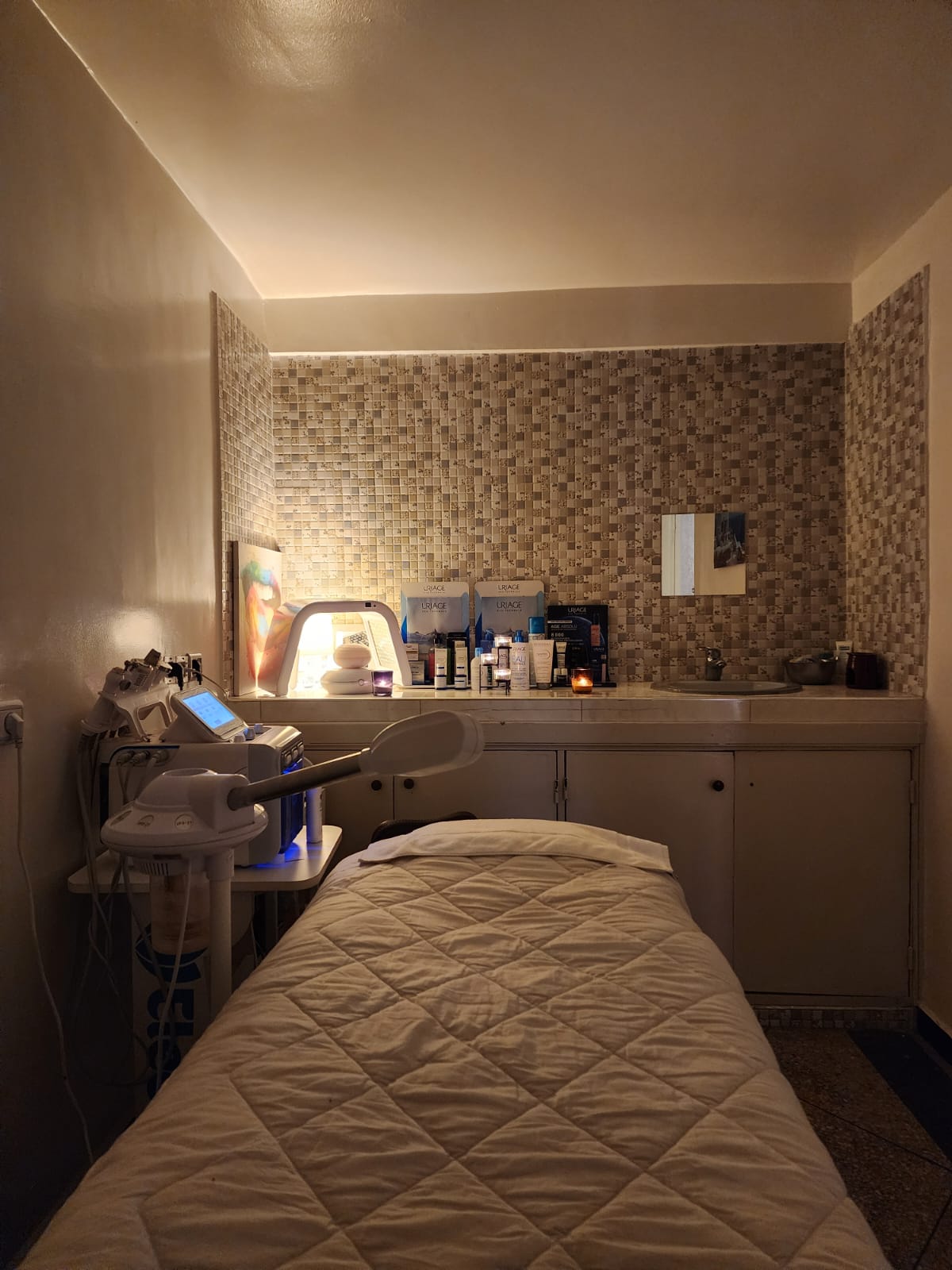 Cabine de soin avec ambiance bougie