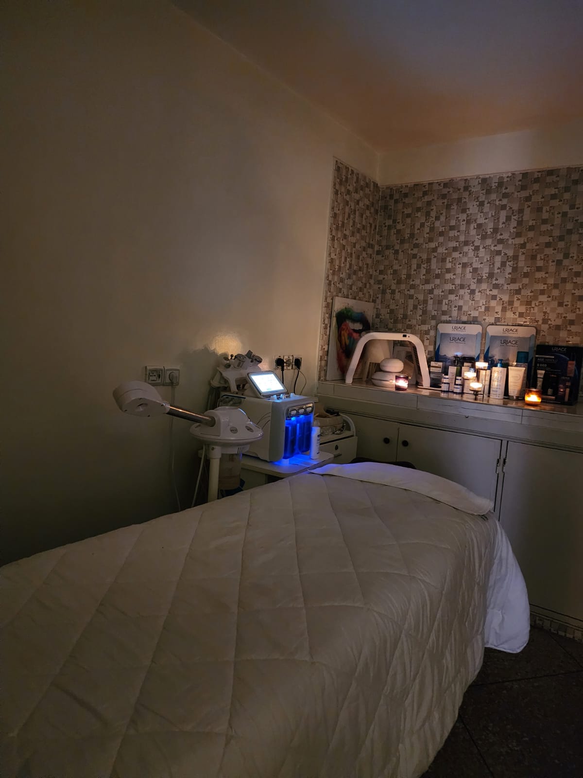 Cabine de soin avec lumière douce